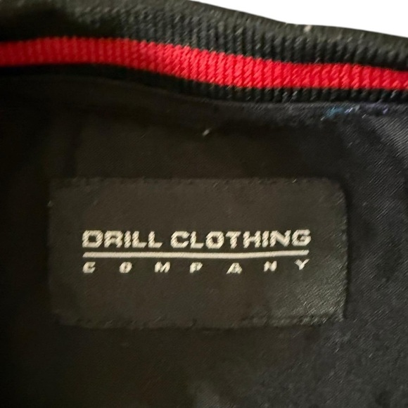 Drill Clothing Stylish Black Jacket with Red Highlights - Picture 3 of 6